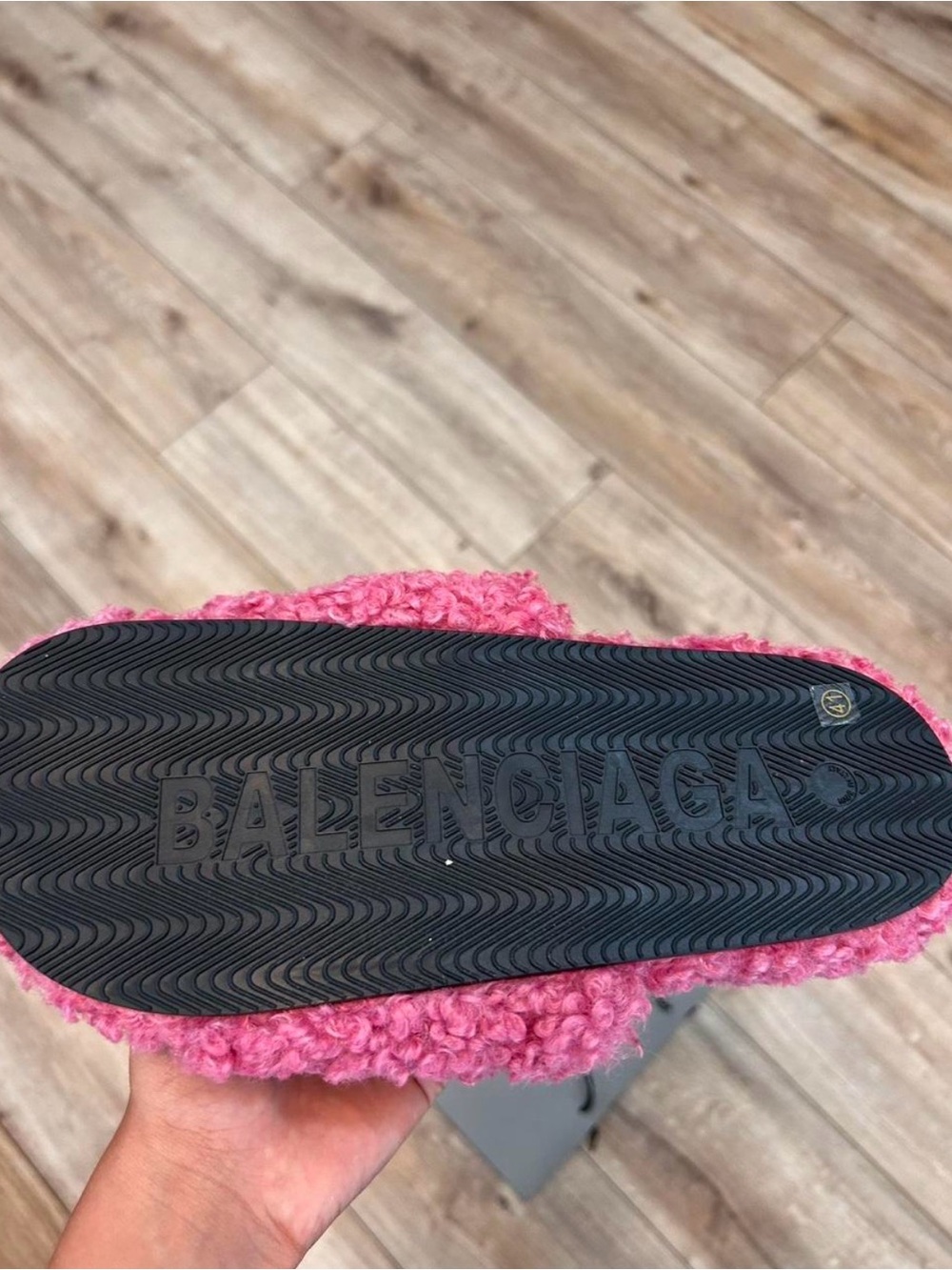 Balenciaga Pink Fuzzy Slide Slippers - Picture 4 of 4
